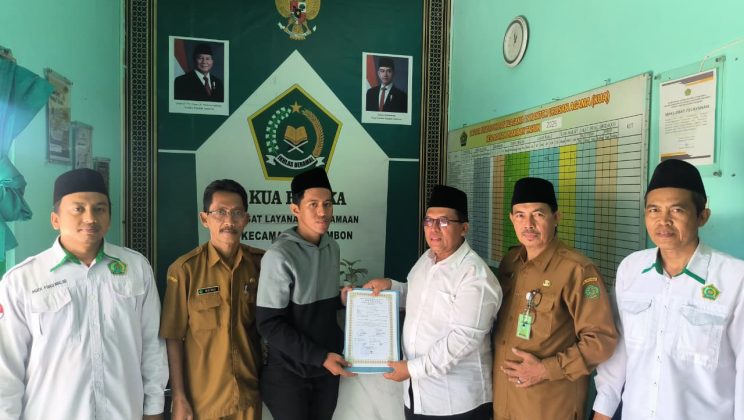 KUA Prambon Fasilitasi Ikrar Memeluk Agama Islam, Awal Langkah Menjadi Muslim