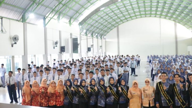 Lewat Media Game, DWP Kemenag Sidoarjo Dukung Belajar Panca Cinta Moderasi Beragama di Matamuda MAN Sidoarjo