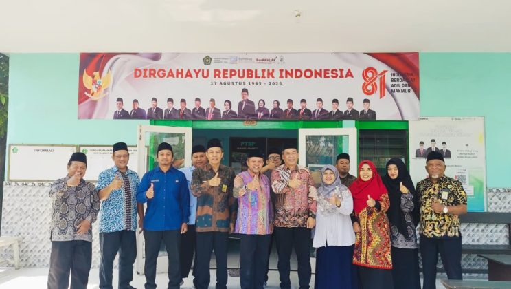 KUA Prambon Terima Supervisi Kemenag Sidoarjo, Perkuat Layanan Administrasi Nikah dan Program Keluarga Sakinah