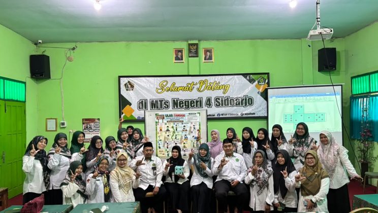 Sebagai Nominator ILE 2026, Guru MTsN 4 Sidoarjo Diseminasikan Inovasi Pembelajaran Implementasi Media Ular Tangga pada Mapel Bahasa Arab