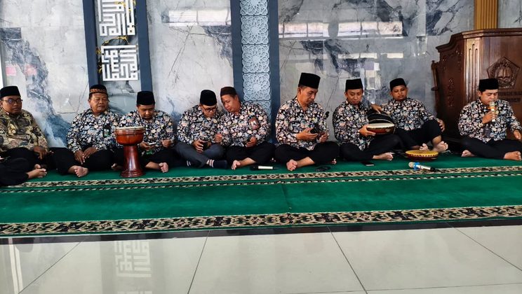 Kemenag Sidoarjo Bersama IPARI Ikuti Peringatan Maulid Nabi Muhammad SAW 1448 H Secara Daring