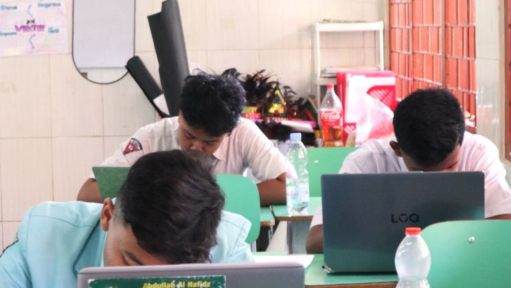MAN Sidoarjo turut berpartisipasi di Olimpiade Madrasah Indonesia 2026