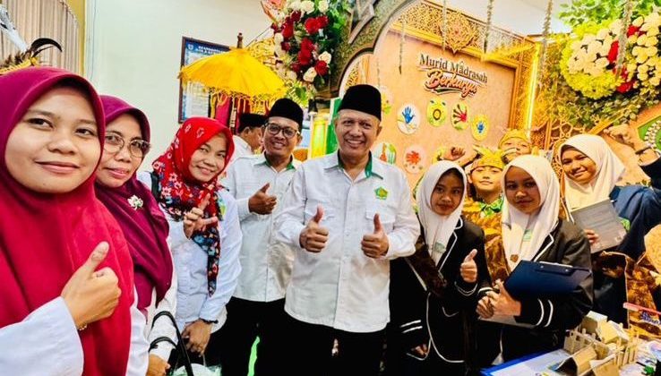 Kunjungi Expo Madrasah Jatim 2026, Kepala Kemenag Sidoarjo Beri Dukungan