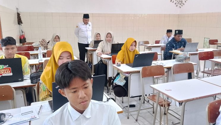 Hari Pertama OMI 2026 Sidoarjo: Siswa Tingkat MA Berlaga dalam Enam Bidang Studi Sains
