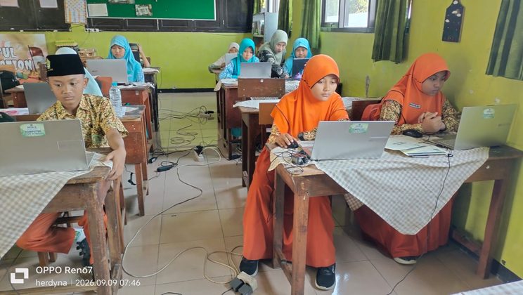 Bukan Sekadar Bertanding, Enam Siswa MIN 2 Sidoarjo Bawa Misi Prestasi di OMI 2026