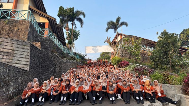 LDKS Plus Outbound Kelas 7 MTsN 4 Sidoarjo Sukses Digelar di Trawas, Tempa Jiwa Kepemimpinan di Tengah Udara Sejuk Pegunungan