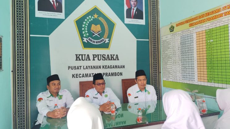 KUA Prambon Siap Perkuat Kolaborasi Pembinaan Keagamaan Bersama PAC Fatayat Prambon
