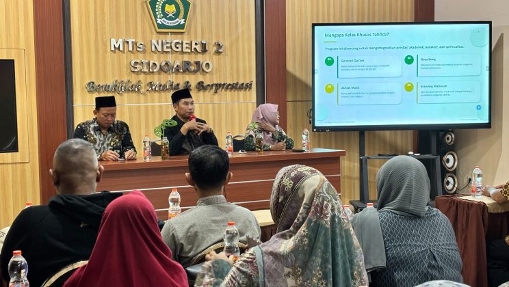 Sinergi Madrasah dan Orang Tua: MTsN 2 Sidoarjo Gelar Rapat Koordinasi Program Unggulan Kelas Tahfidz