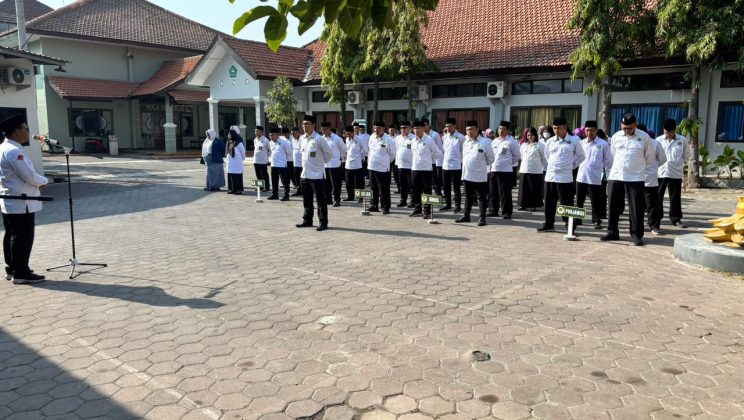 Apel Senin Pagi, Plt Kasi Pendma Harapkan OMI 2026 Jatim Berjalan Lancar dan Sidoarjo Raih Prestasi